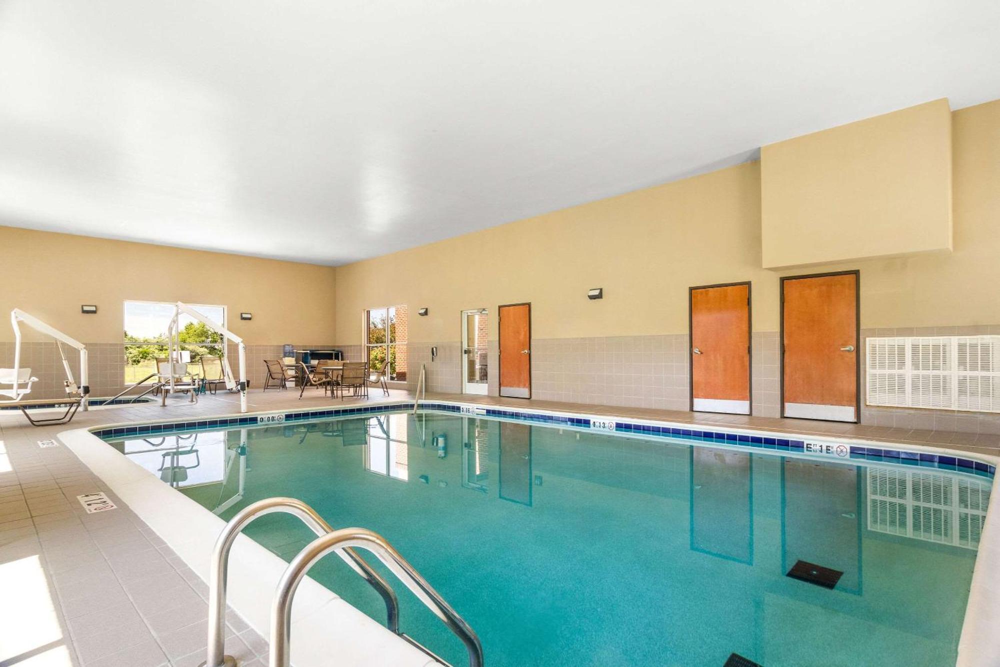 Comfort Suites Mount Vernon Eksteriør billede